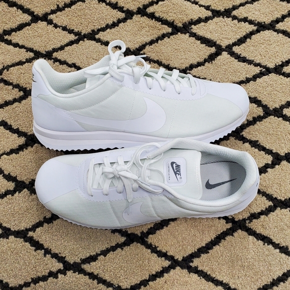 nike cortez ultra white
